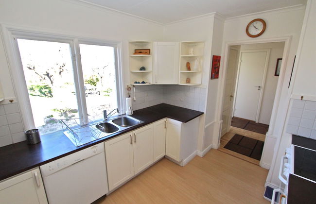 The Sundeck-a romantic apt in Tallkrogen - Photo 5