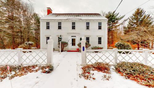 Just Beachy - Photo 1