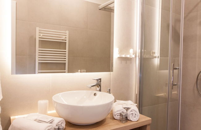 Tesla Boutique Apartments & Rooms - Photo 74