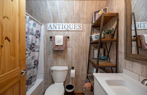 Secluded A-Frame Cabin with Incredible Views near Mountain Fork River in Oklahoma - Foto 13