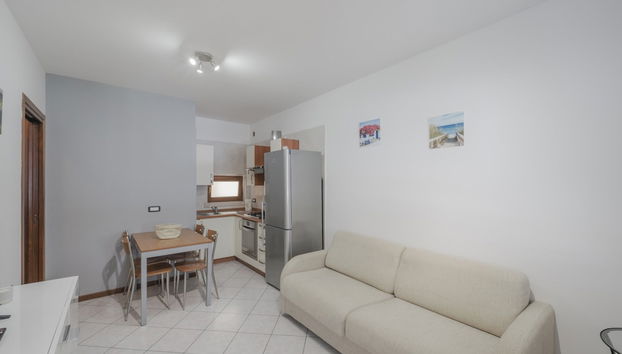 Apt24 - Trilocale Vicino al Lago con Posto Auto - Foto 3, Habitación