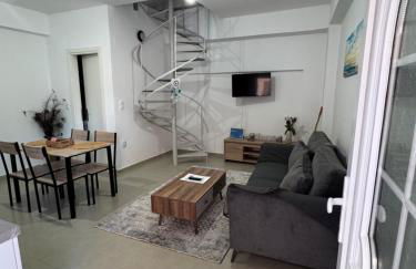 Maravel house - Photo 1