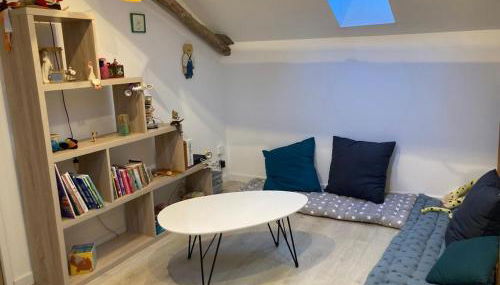 Duplex-Au château ambulant-au bord de la Dordogne - Foto 4, Game Room