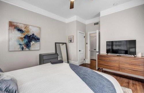 Historic SidexSide Apt-Blocks from Shoppes of Avon - Foto 12