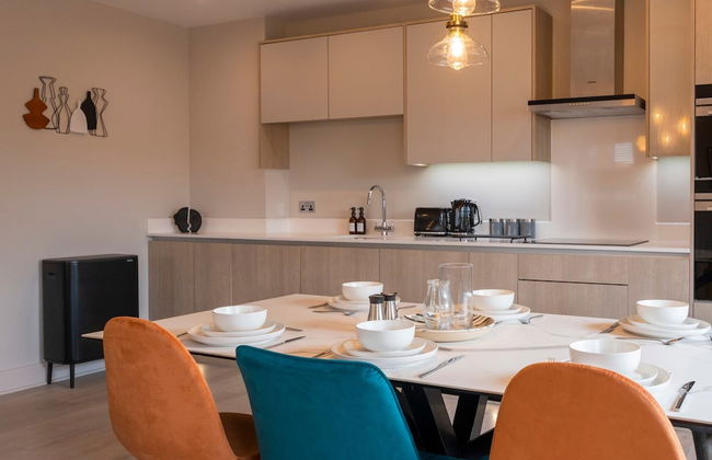 Super Vibrant 2 Bedroom With Parking - Foto 7