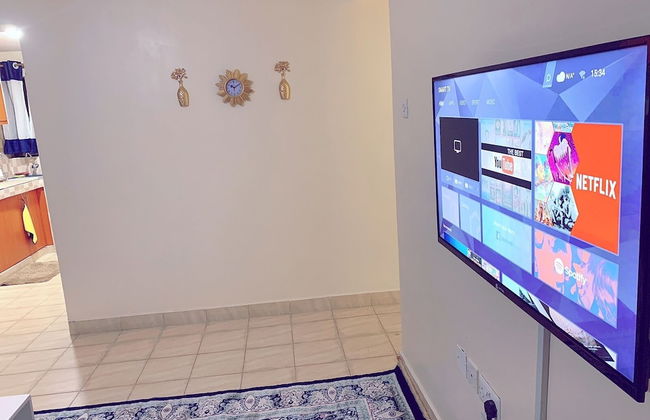 Lux Suites Polytech Court Apartments - Photo 6