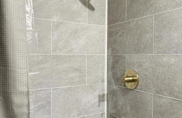 Parkland Home KING 2Bedroom Townhome in Evv - Photo 7