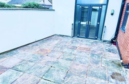 Comfortable 4BR House Ideal for Families & Workers - Foto 3