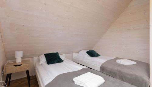 Domek z Ogrodem w Strzeżenicach by Noclegi Renters - Foto 3, towels