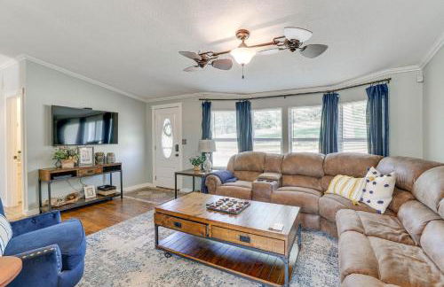 Outdoor Kitchen and Hot Tub Table Rock Lake House - Foto 4