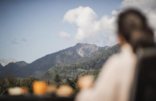 BERGSUCHT-Ruhpolding, Traumlage am sonnigen Südhang, kostenlose Parkplätze, schnelles WLAN, ruhige Sackgasse, NETFLIX inklusive - Foto 79