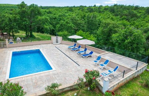 Beautiful Apartment In Labin - Photo 10