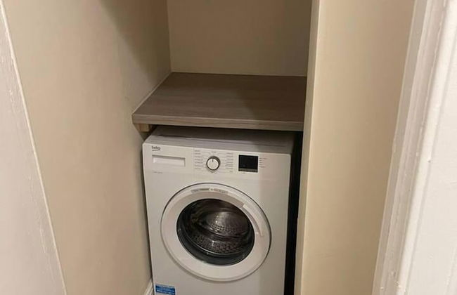 Stunning Newly Furnished Ground Floor Apartment - Foto 9