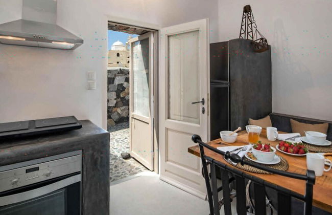 Rock Villas Santorini - Villa Legend Castle View Jacuzzi 130 sq m up to 7 Guests - Foto 38