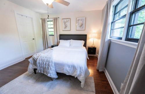 Modern Stay on Green Valley - 2.5 Mi to Downtown - Foto 6