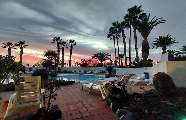 2 bed Apartment That Steps out on to the Pool - Foto 12