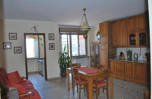 Tra Langhe, Roero e Monferrato. San Damiano d'Asti - Foto 1