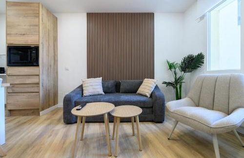 APT-Inside the Wall-Family,Games,Relax,History - Foto 15