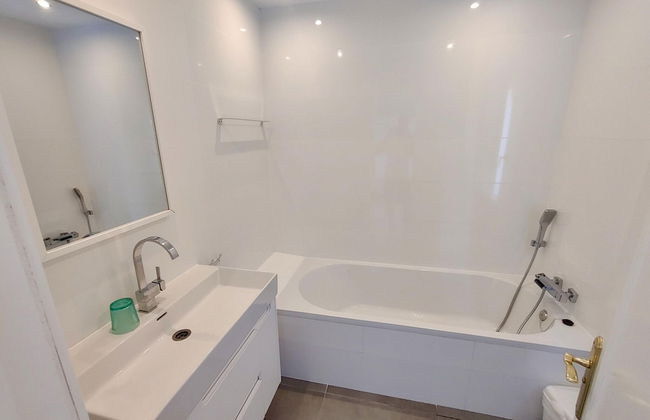 Relaxed Retreat With Pool - Photo 25