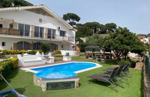 Villa con piscina privada Costa brava - Foto 1