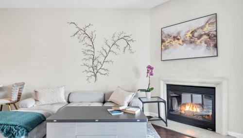 Lux Oasis in Woodland Hills - Foto 4