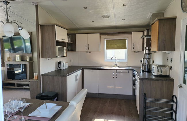 2br-sleeps6-fireplace-parking-patio-seaside - Foto 5