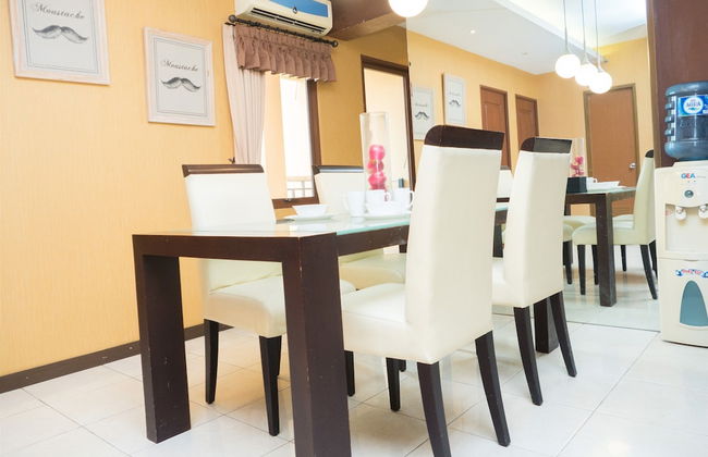 Antique 3BR at Grand Setiabudi Apartment - Foto 34