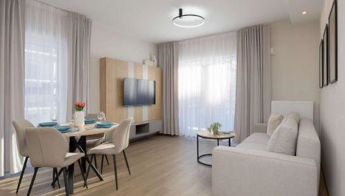 Comfortable Apartment in Warsaw for 4 Guests with Underground Parking by Noclegi Renters - Foto 2