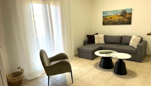 Antonios' Yard - Photo 3