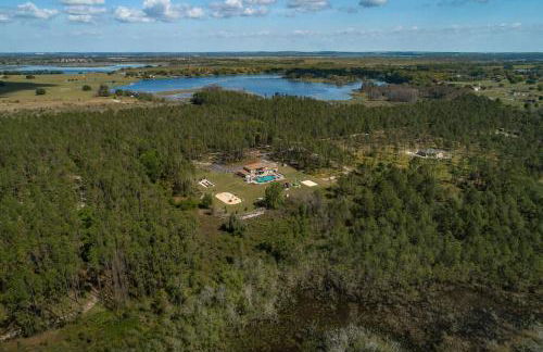 Sleep Up To 54 on 10 Private Acres Of Fun - Foto 54