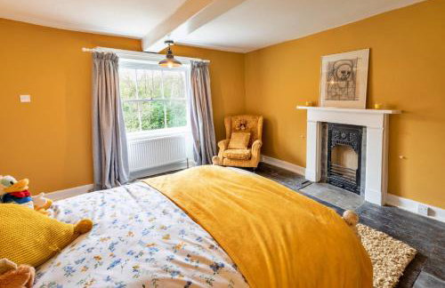 Finest Retreats - Islip Mill House - Beautiful Riverside Home - Photo 25