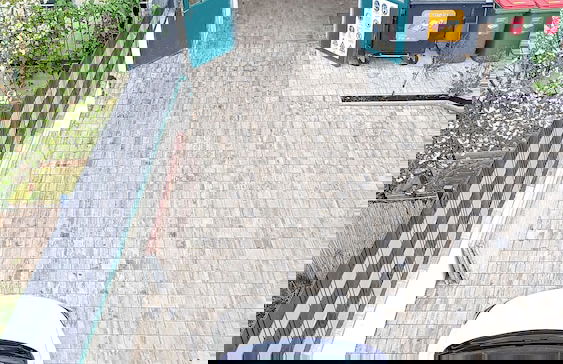 Cozy Apartment with Free Parking - Foto 18