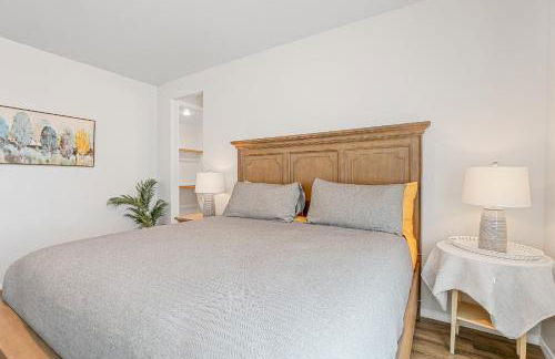 Beautiful Newly Built Home with Central AC - Foto 19