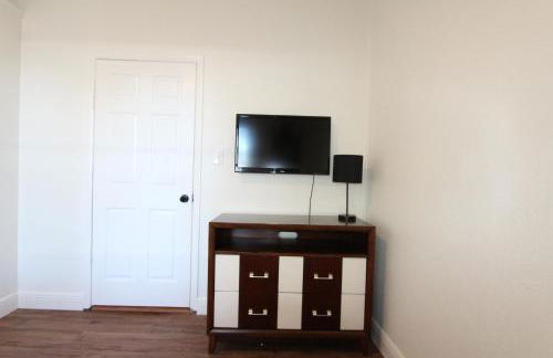 3 Bedroom Modern Ybor City Home- Pet Friendly - Foto 34