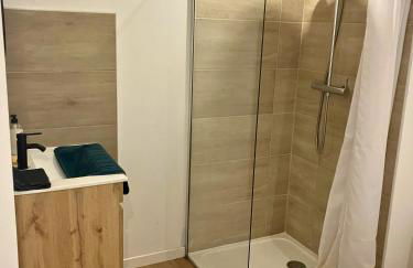 Beau T2 moderne et calme - gare & centre - idéal pro-couple-famille - Foto 9