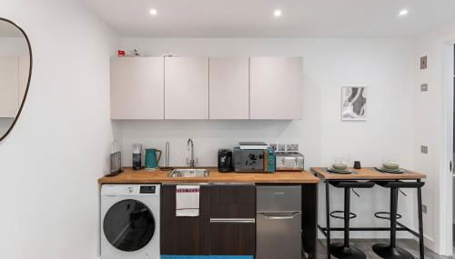 Tranquil Garden Studio in Neasden, London - Foto 4, toaster, minibar