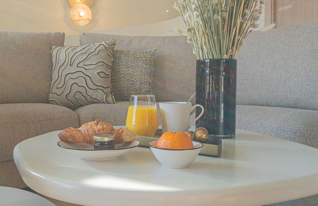 Yuna Porte Maillot - ApartHotel - Photo 53