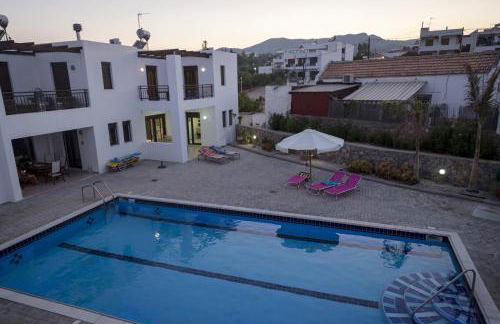 The Corner House at Gennadi Court - Foto 29