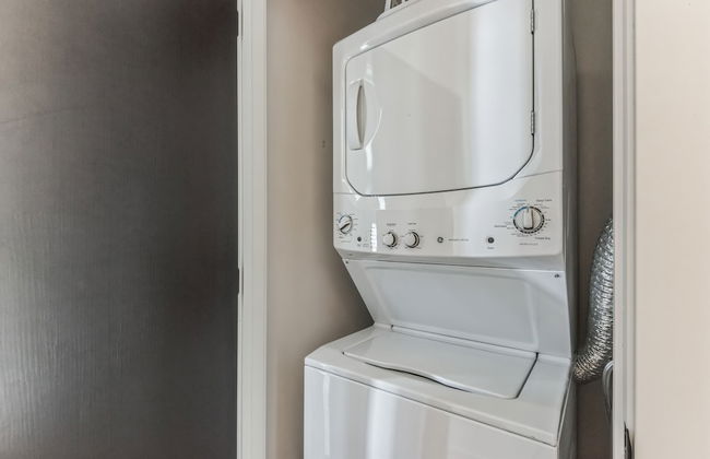 New Modern Townhome With Rooftop Patio 2 Bedroom Townhouse by RedAwning - Foto 18