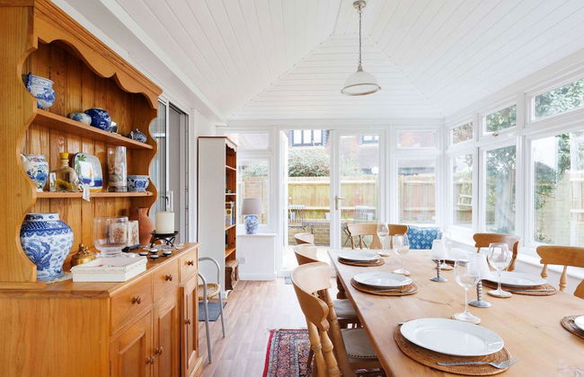 Spacious 4-bed Seaside Retreat in Selsey - Foto 4