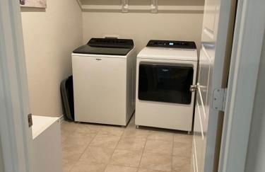 Home Away From Home While Away From Home II - Foto 6