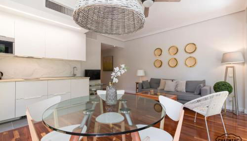 Paseo del Prado II - Apartamento de 1 dormitorio con Piscina y Terraza - Photo 2