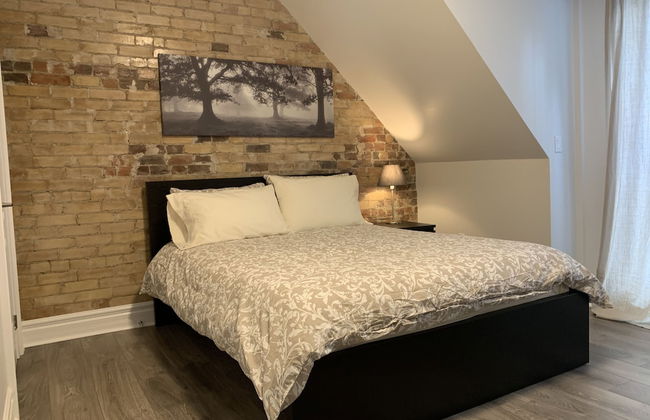 St Annes Suites - Photo 4