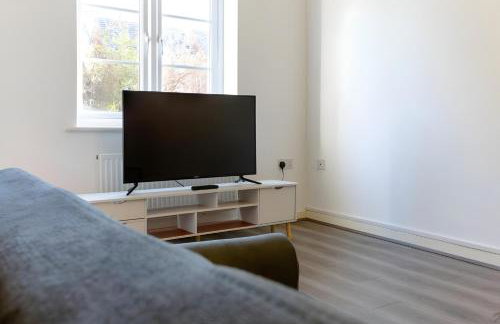FREE parking, LARGE House for Contractors & Families, Sleeps 7, 25 mins to MANCHESTER & LIVERPOOL - Foto 25