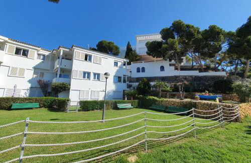 SOLETE - Apartamento con vistas, acceso directo al mar, piscina y parking by Redi - Photo 6