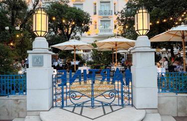 Luxury Family 2BR - Prime Location, Walk to Beach & Shopping, Sunny Balcony - By Totolulu Cannes Hoche - Foto 57