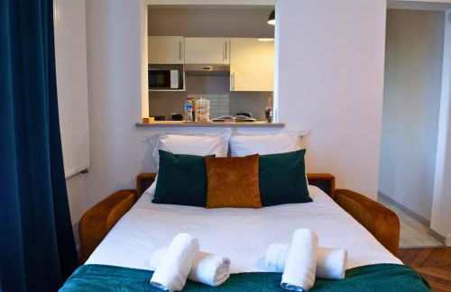 Le Charme D'Antan - Terrasse - Balcon - Hypercentre Evreux - Foto 7