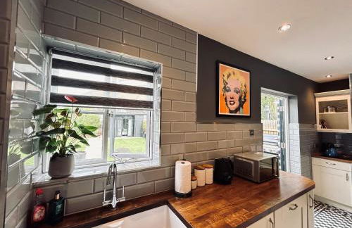 The Foremans House, With Hot Tub, A luxurious Historical pre 16th Century Grade II Listed House, location Essex in a picturesque Village, Country Pub In walking Distance - Foto 24