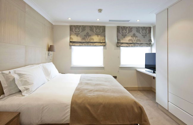 Claverley Court - Photo 9