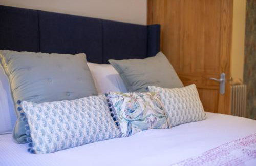 Askrigg Chapel - Photo 49